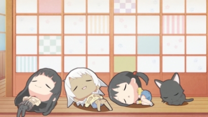 Kowata Makoto Chito Kuramoto Chinatsu & Akane sleep together at the floor. (Flying Witch Petit ep 7)